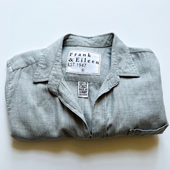 Frank & Eileen Tops - Frank & Eileen Barry Fit Gray 100% Cotton Button Down Front Pocket Small